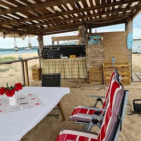 Village de vacances Ultimate Caravan Experience - 1st Line Gradina