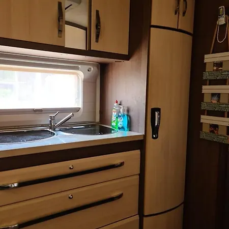 Ultimate Caravan Experience - 1st Line Gradina *