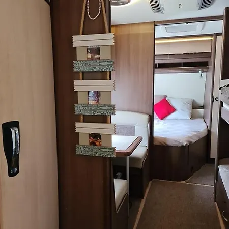 Ultimate Caravan Experience - 1st Line Gradina * 索佐波尔