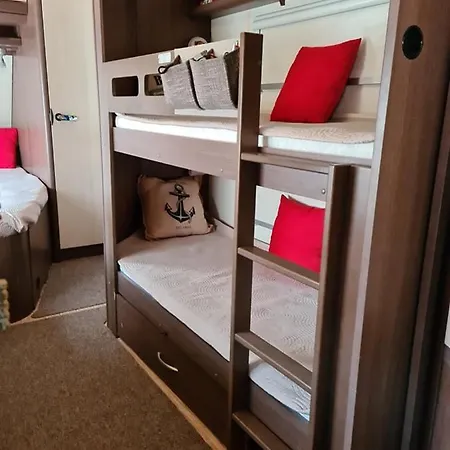 Ultimate Caravan Experience - 1st Line Gradina Prázdninový areál Sozopol
