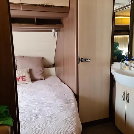 Ultimate Caravan Experience - 1st Line Gradina * 索佐波尔