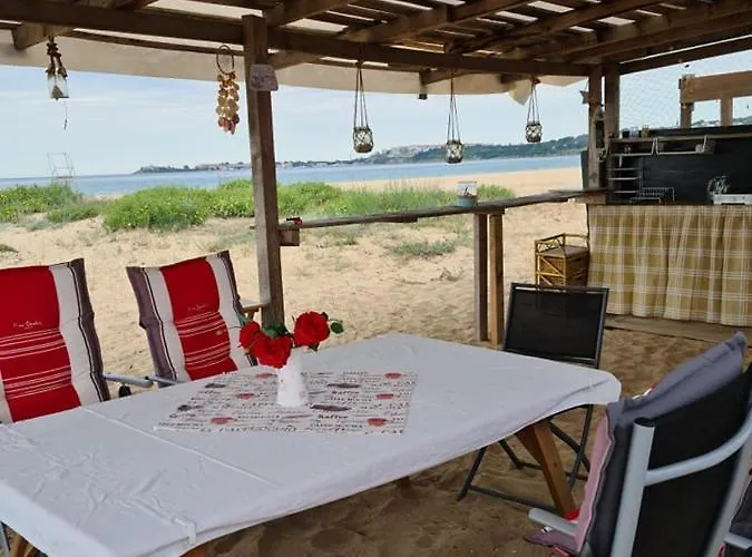 Ultimate Caravan Experience - 1st Line Gradina Tatil parkı *