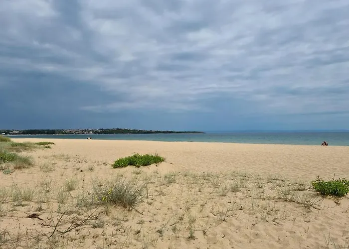 Ultimate Caravan Experience - 1st Line Gradina Tatil parkı *